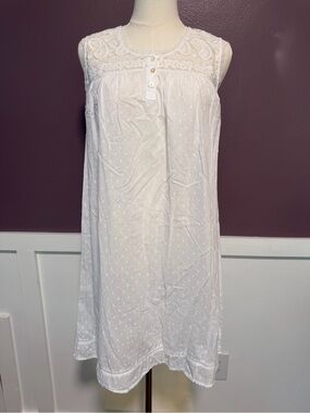 Shabby Chic Lace Detail Nightgown